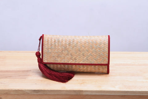 Nattira - Clutch Bag With Tassel (Red)